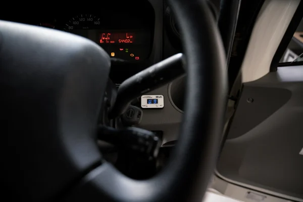 EVC Throttle Controller NISSAN PATROL 2019 - ON (Y62 - Series 5) - Image 6