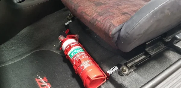 Mitsubishi EVO 4-6.5 Fire Extinguisher Bracket - Image 3